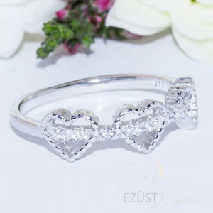 három szív köves gyűrű