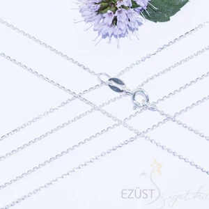 Könnyed ezüst karálnc