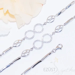 Karlánc Középen Végtelen Jellel Kövekkel