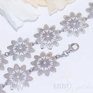 Lézervágott Virág Alakú Csipke Karlánc