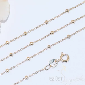 Extra Hosszú 1m-es Arany Színű Gyöngyös Nyaklánc