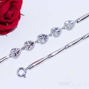 Csillag Szívek Karlánc